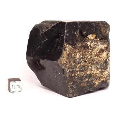 Grenat noir pierre brute 2415