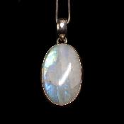 Pierre de Lune Pendentif avec Monture en Argent 08527