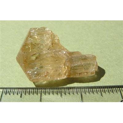 Scapolite Pierre Brute