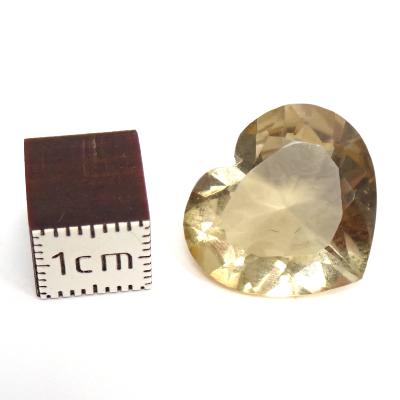 Citrine Naturelle Pierre Taillée en coeur 2533