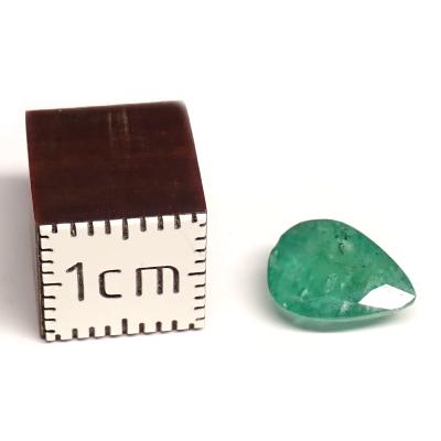 Emeraude Pierre Taillée 15711