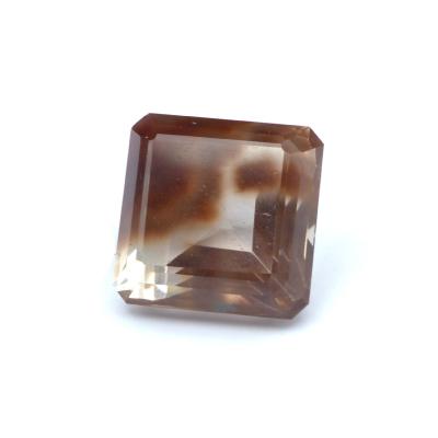 Quartz Hématoide Pierre Taillée n° 19462