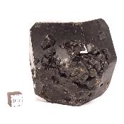 Grenat noir pierre brute 2414