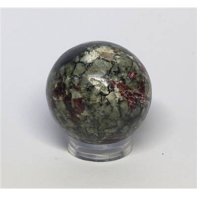 Eudialyte Boule