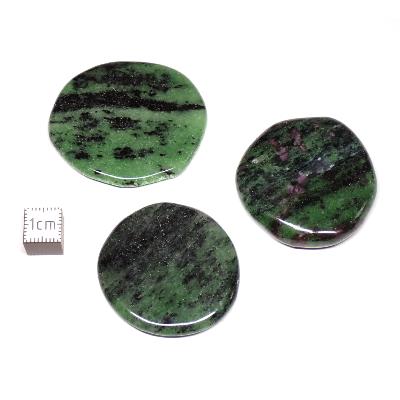 Rubis sur Zoizite Pierre Plate