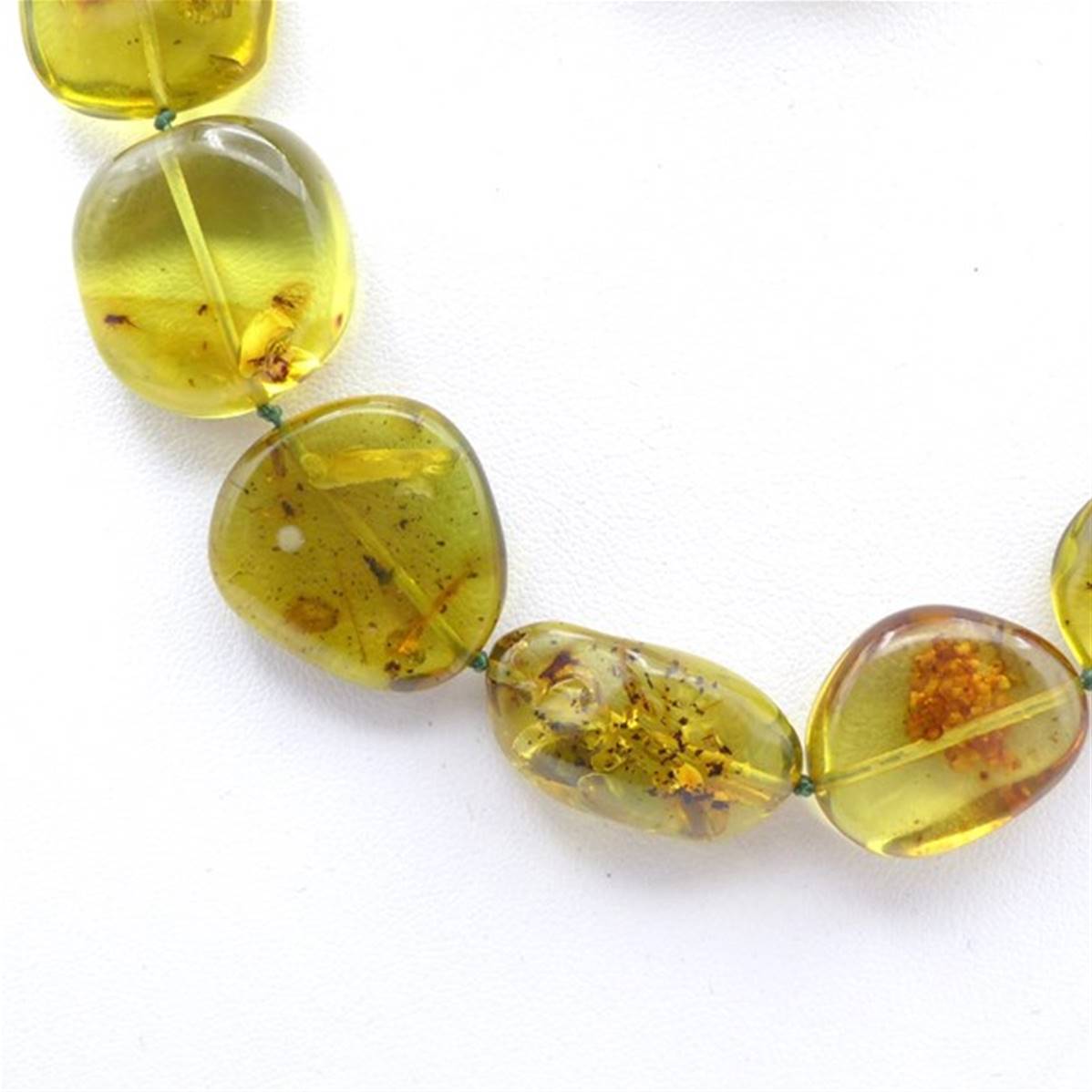 Collier De Créateur En Ambre Vert Et Jaune - Longueur 52 Cm, Perles Rondes - Neuf Sans Emballage
