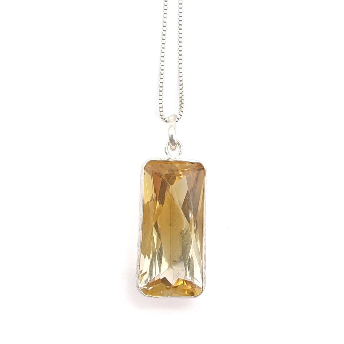 Pendentif En Quartz Rose Et Argent Sterling MASBARATA - Pierre Naturelle Pour Amour Et Paix