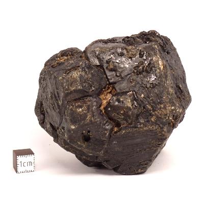 Grenat noir pierre brute 2411