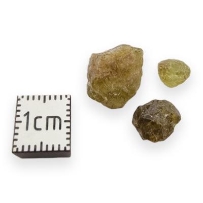 Grenat Andradite Vert Pierre Brute