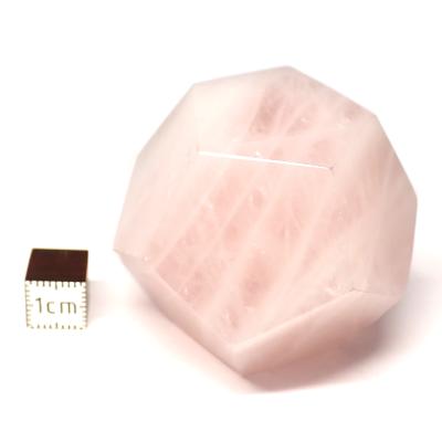 Quartz Rose Dodécaèdre 3021