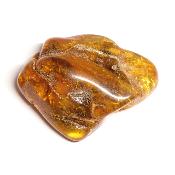 Ambre de la Baltique morceau poli n° 05955