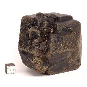 Grenat noir pierre brute 2412