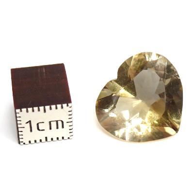 Citrine Naturelle Pierre Taillée en coeur 2535