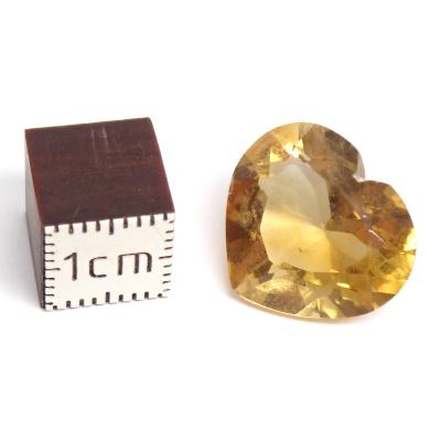 Citrine Naturelle Pierre Taillée en coeur 2530