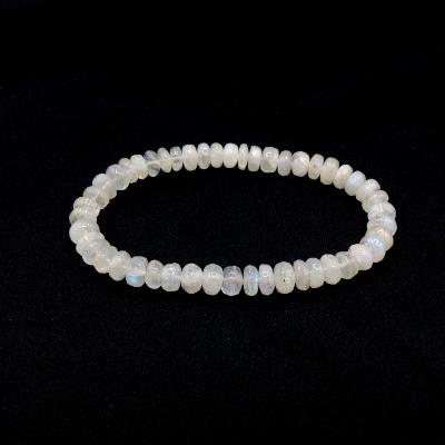Pierre de Lune Bleutée Bracelet Disque