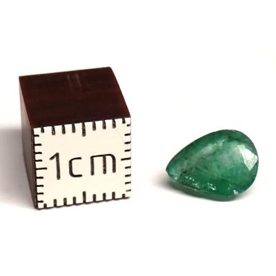 Emeraude Pierre Taillée 15718